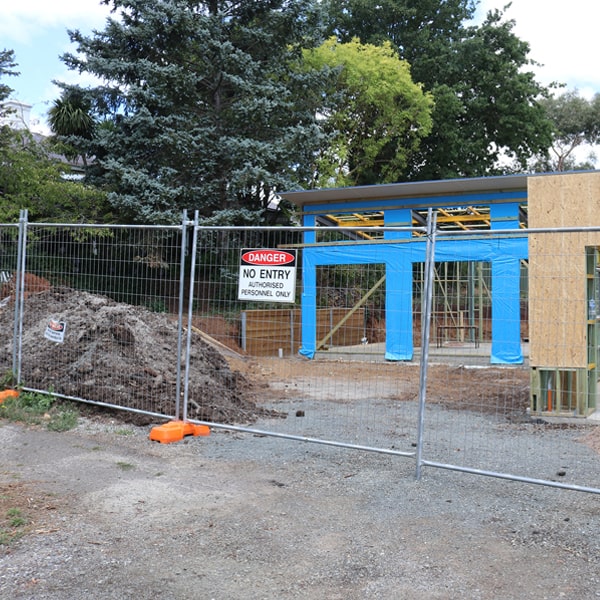 do you deliver and install temporary fencing and what's the cost for this in Andover MA